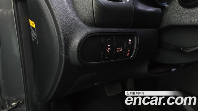 Kia K3 2014 — photo 29
