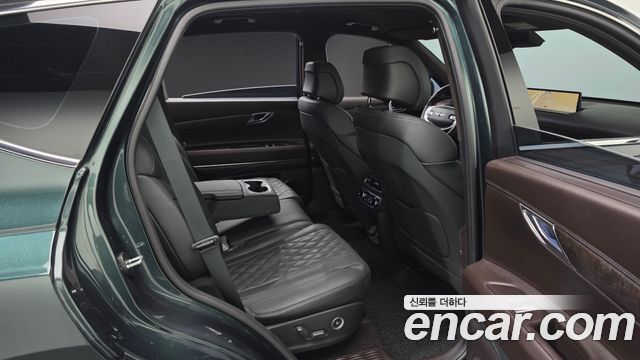 Genesis GV80 2023 — photo 17