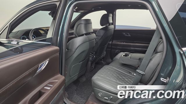 Genesis GV80 2023 — photo 18