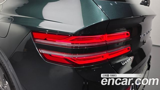 Genesis GV80 2023 — photo 9