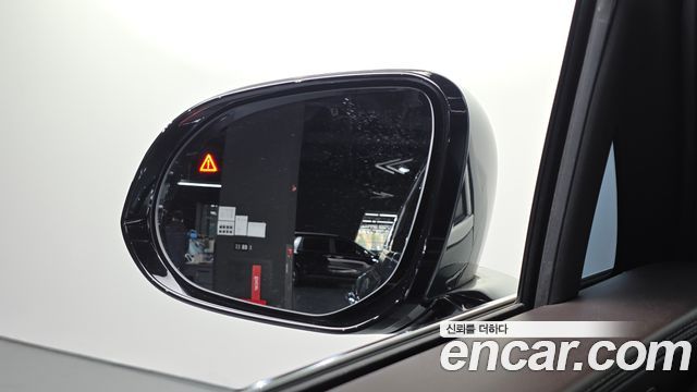 Genesis GV80 2023 — photo 30