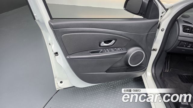 Renault Korea SM3 2018 — photo 14