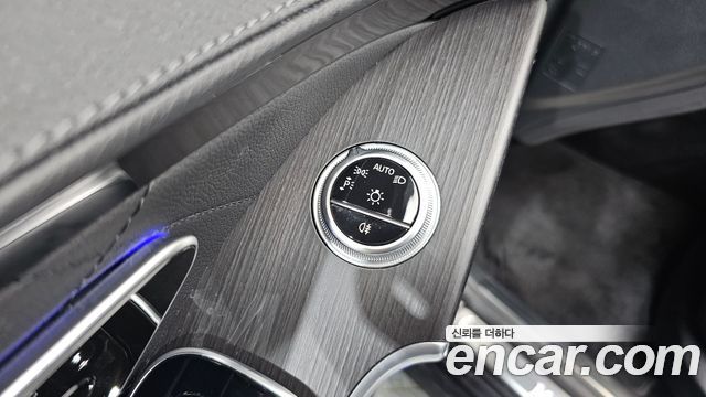 Mercedes-Benz S-Class 2023 — photo 27
