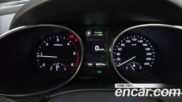 Hyundai Santafe 2018 — photo 8