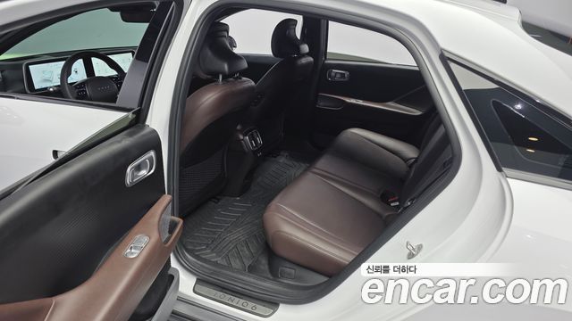 Hyundai Ioniq6 2023 — photo 16
