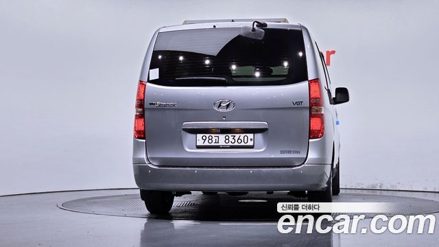 Hyundai Starex 2021 — photo 4