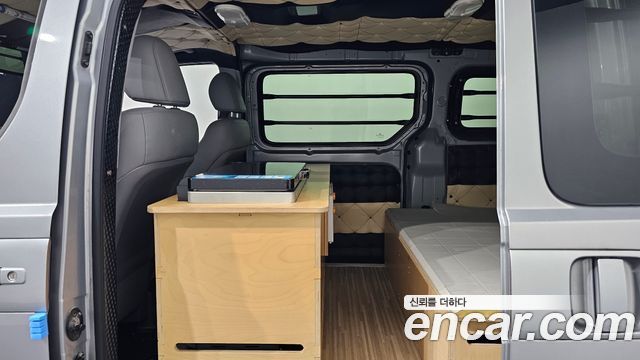 Hyundai Starex 2021 — photo 12
