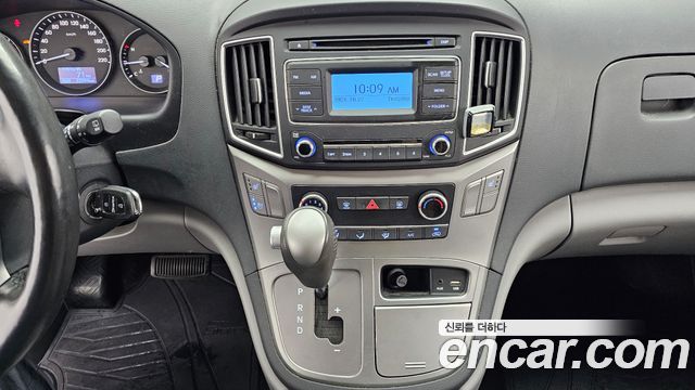 Hyundai Starex 2021 — photo 14