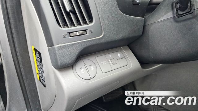 Hyundai Starex 2021 — photo 15