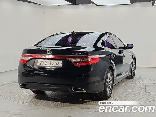 Hyundai Grandeur 2012 — photo 4