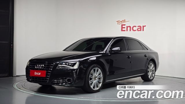 Audi A8 2013 — photo 1