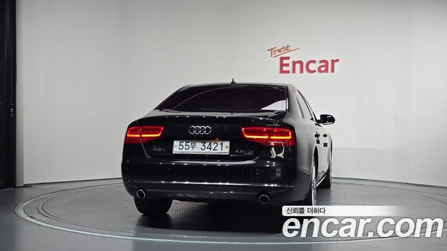 Audi A8 2013 — photo 4