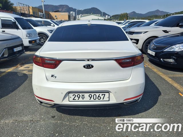 Kia K7 2017 — photo 4