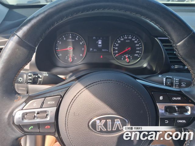 Kia K7 2017 — photo 6