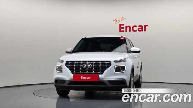 Hyundai Venue 2022 — photo 3