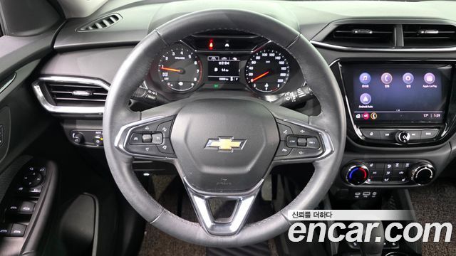 Chevrolet Korea Trailblazer 2022 — photo 19
