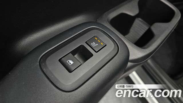 Hyundai Santafe 2024 — photo 25