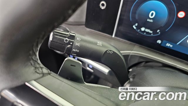 Hyundai Santafe 2024 — photo 29