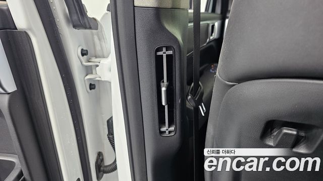 Hyundai Santafe 2024 — photo 33