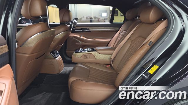 Genesis G90 2021 — photo 18