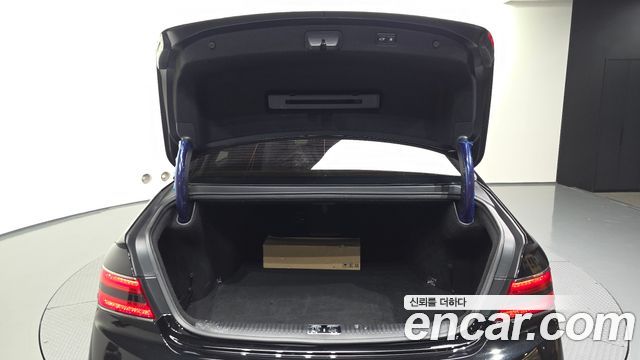 Genesis G90 2021 — photo 26