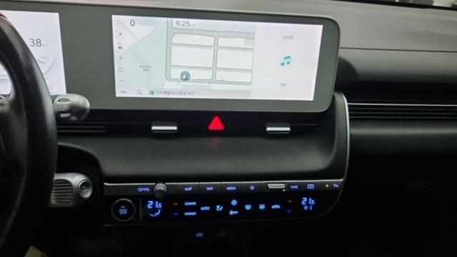 Hyundai Ioniq5 2022 — photo 10