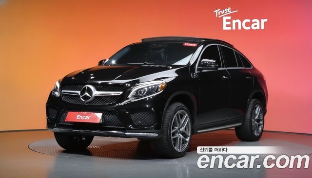 Mercedes-Benz GLE-Class 2017 — photo 1