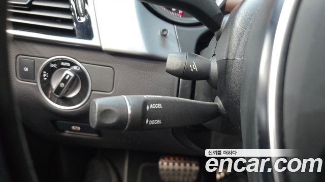 Mercedes-Benz GLE-Class 2017 — photo 30