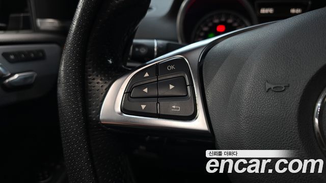 Mercedes-Benz GLE-Class 2017 — photo 32