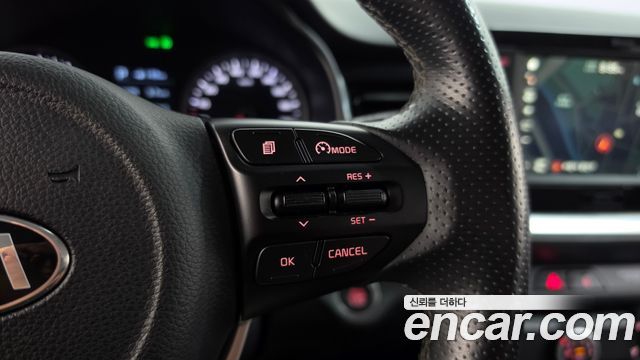 Kia Stonic 2018 — photo 24