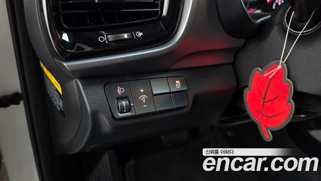 Kia Stonic 2018 — photo 28