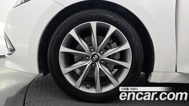 Hyundai Grandeur 2016 — photo 5