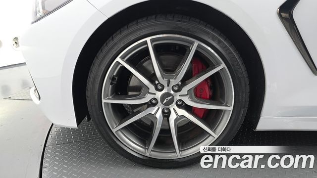 Genesis G70 2018 — photo 5
