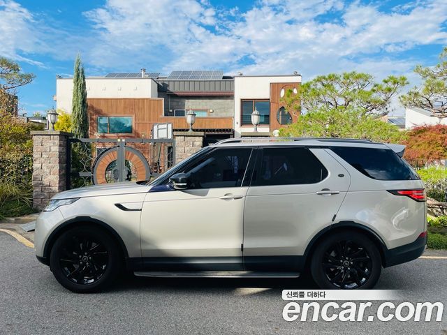 Land Rover Discovery 2017 — photo 3