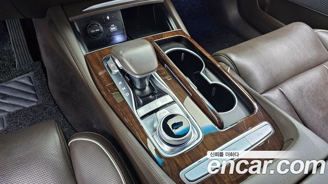 Kia K9 2019 — photo 12