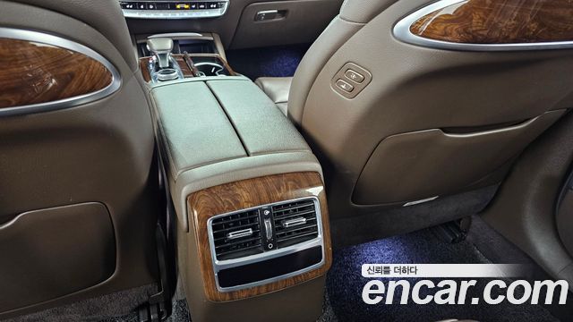 Kia K9 2019 — photo 30