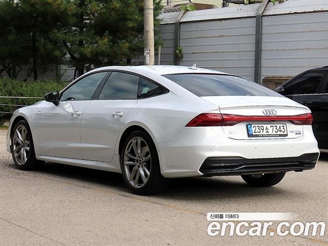 Audi A7 2023 — photo 4