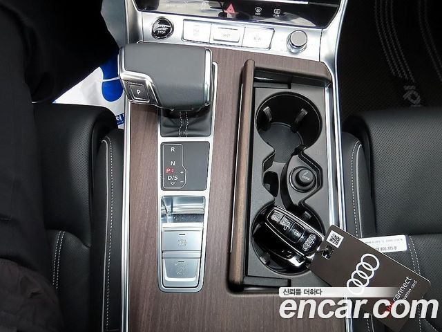 Audi A7 2023 — photo 11