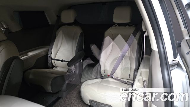 Kia Canival 2024 — photo 19