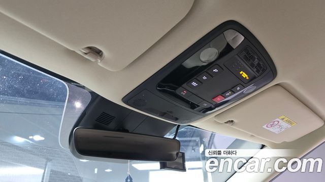 Kia Canival 2024 — photo 25