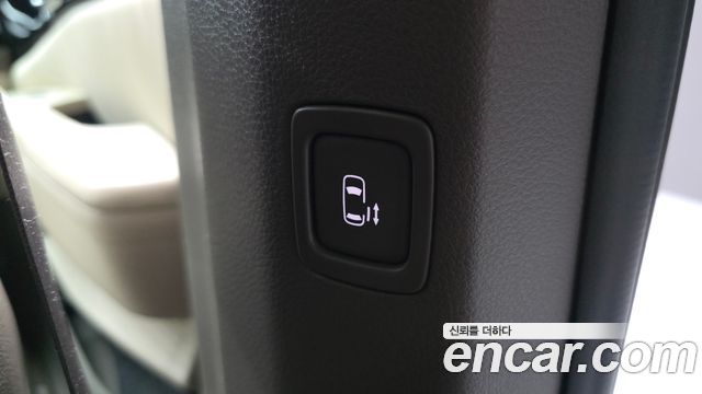 Kia Canival 2024 — photo 30