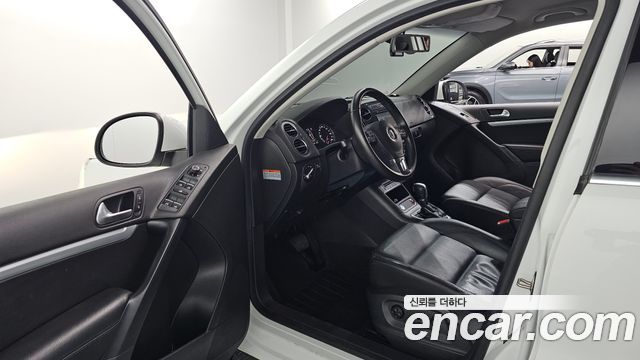 Volkswagen Tiguan 2016 — photo 10