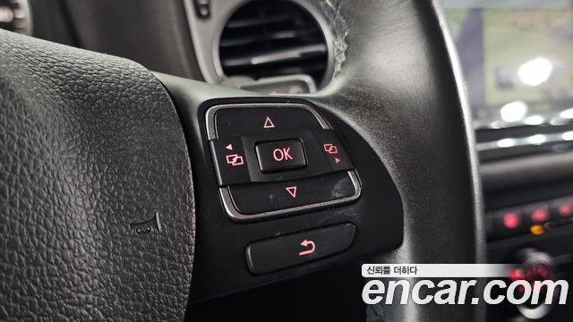 Volkswagen Tiguan 2016 — photo 16