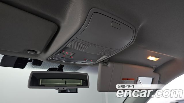 Volkswagen Tiguan 2016 — photo 18