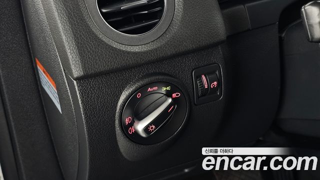 Volkswagen Tiguan 2016 — photo 19