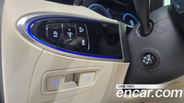 Genesis GV70 2023 — photo 20