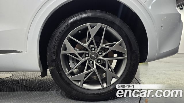 Genesis GV70 2023 — photo 7