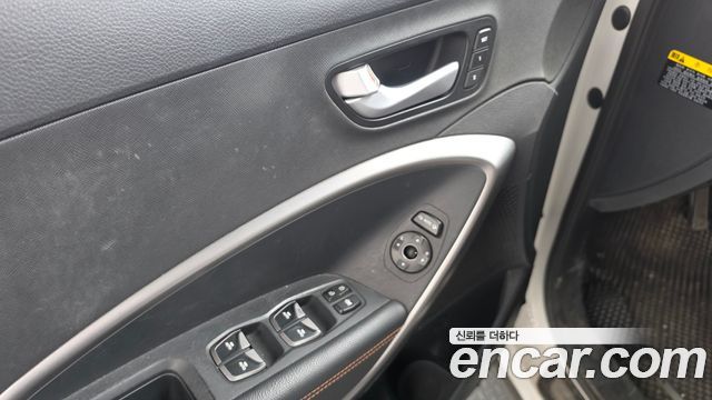 Hyundai Maxcruz 2016 — photo 23
