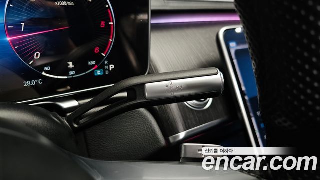 Mercedes-Benz S-Class 2021 — photo 12