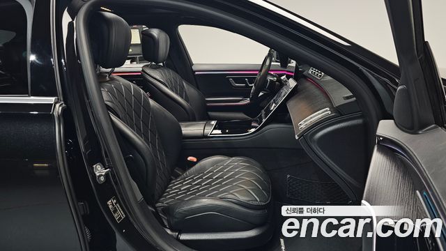 Mercedes-Benz S-Class 2021 — photo 18